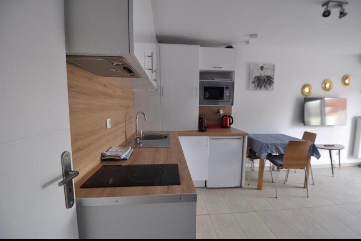 Appartement Cambita มองต์เตฮวา ภายนอก รูปภาพ